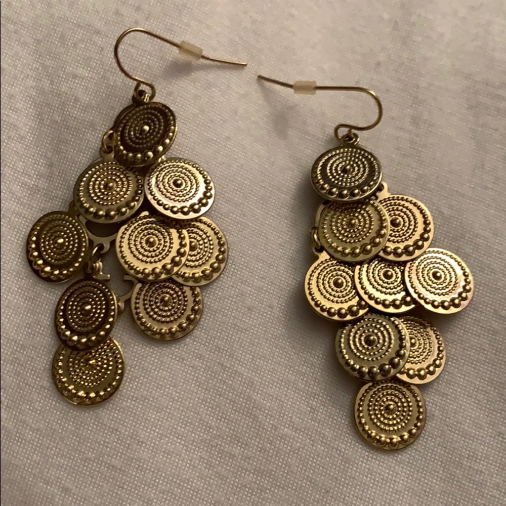 Gold dangle earrings